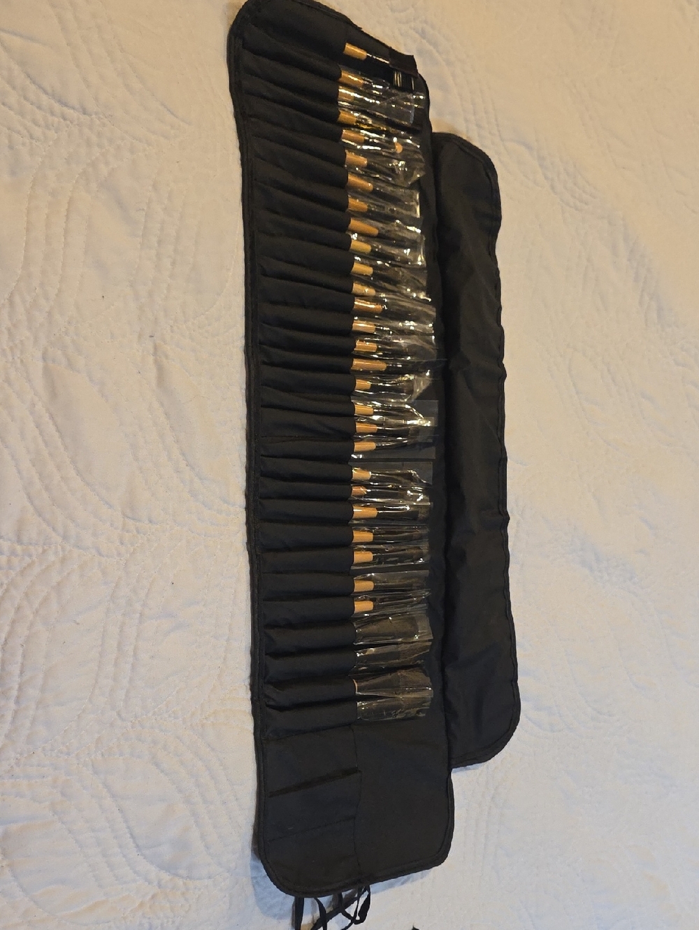 31 Brush Set - Full Black Makeup Brush Set with Gold Ferrules NWOT